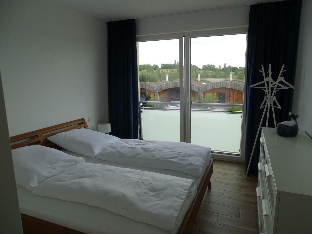Feriendomizil Am Stoermthaler See, Lagovida, Leipziger Neuseenland, Grosspoesna, Privatstrand Экстерьер фото